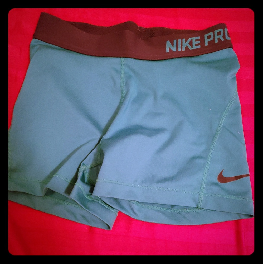 Nike pro spandex